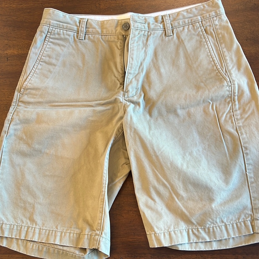 Gap Shorts NWOT 30” waist 10” inseam